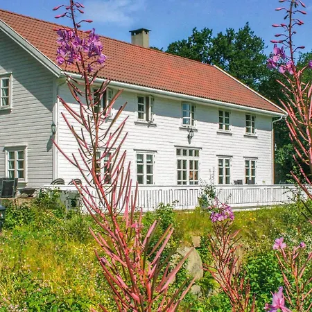 Tatil Evi 6 Bedroom Beautiful Home In Farsund Farsund