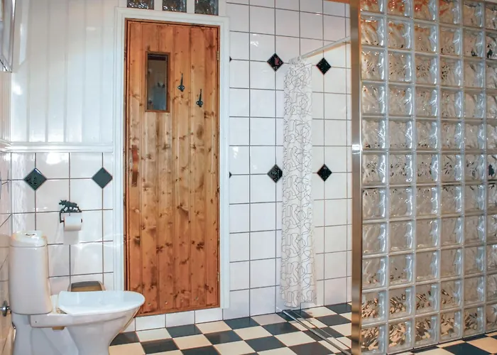 Semesterbostad Lovely In With Wi-fi