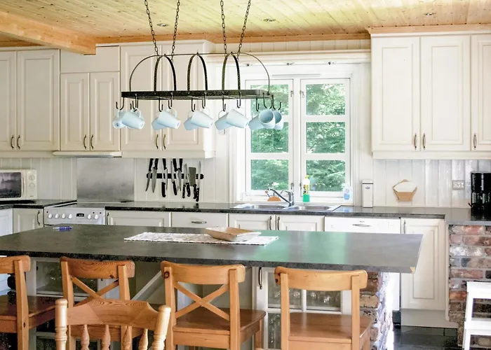 Semesterbostad Lovely In With Wi-fi